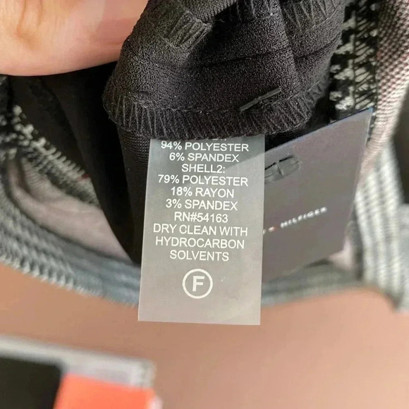 TOMMY HILFIGER Black Zippered Short Sleeve Crew Neck Mini Evening Sheath Dress - Picture 15 of 15